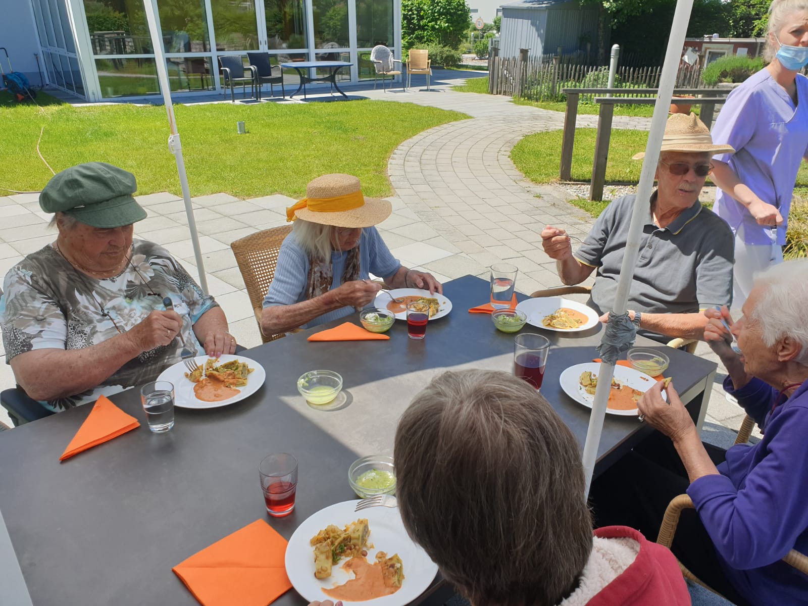 Mittagessen Kastanienallee