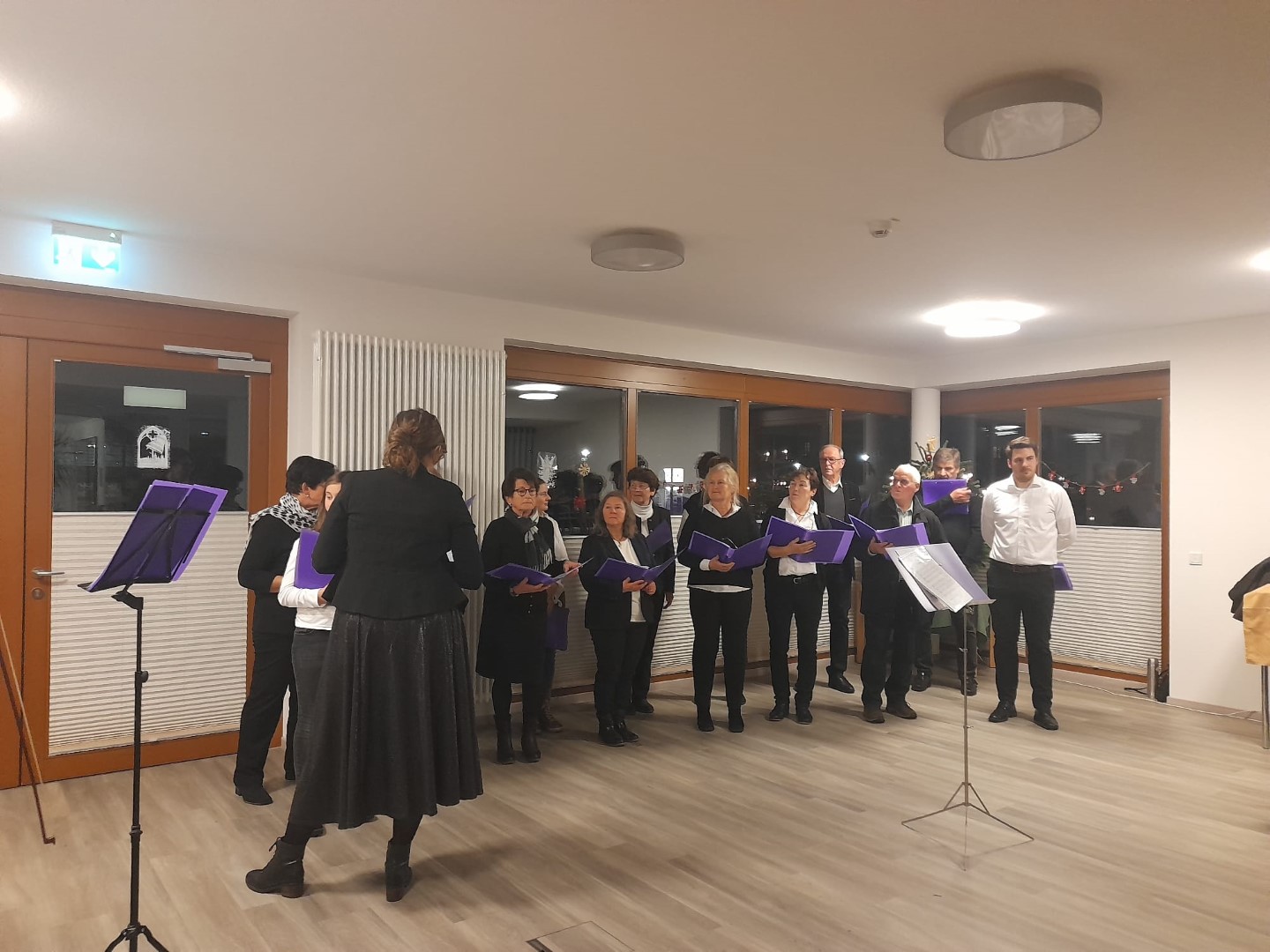 Der Kirchenchor Inzell begeisterte Bewohner und Mitarbeitende