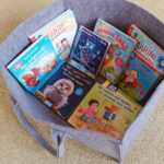 Eine Auswahl von Kinderbüchern, die an die Frühförderung in Traunreut gespendet wurde.